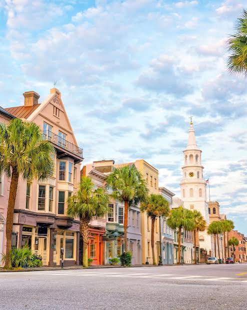 Charleston city destination