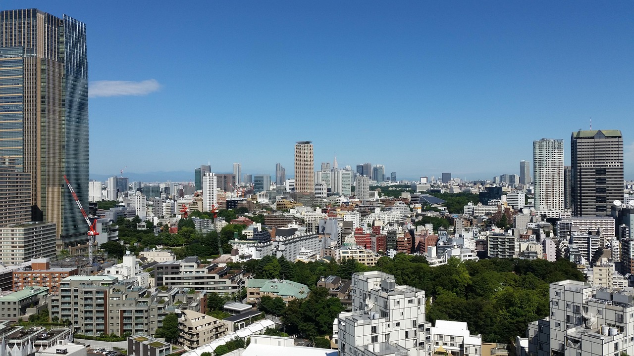 Tokyo skyline with Mount Fuji in the distance