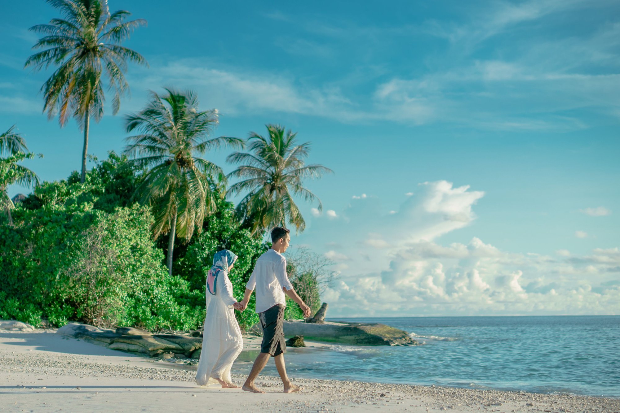 Antigua beach for a Caribbean honeymoon