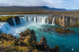 Dramatic Iceland scenery for honeymoon planning
